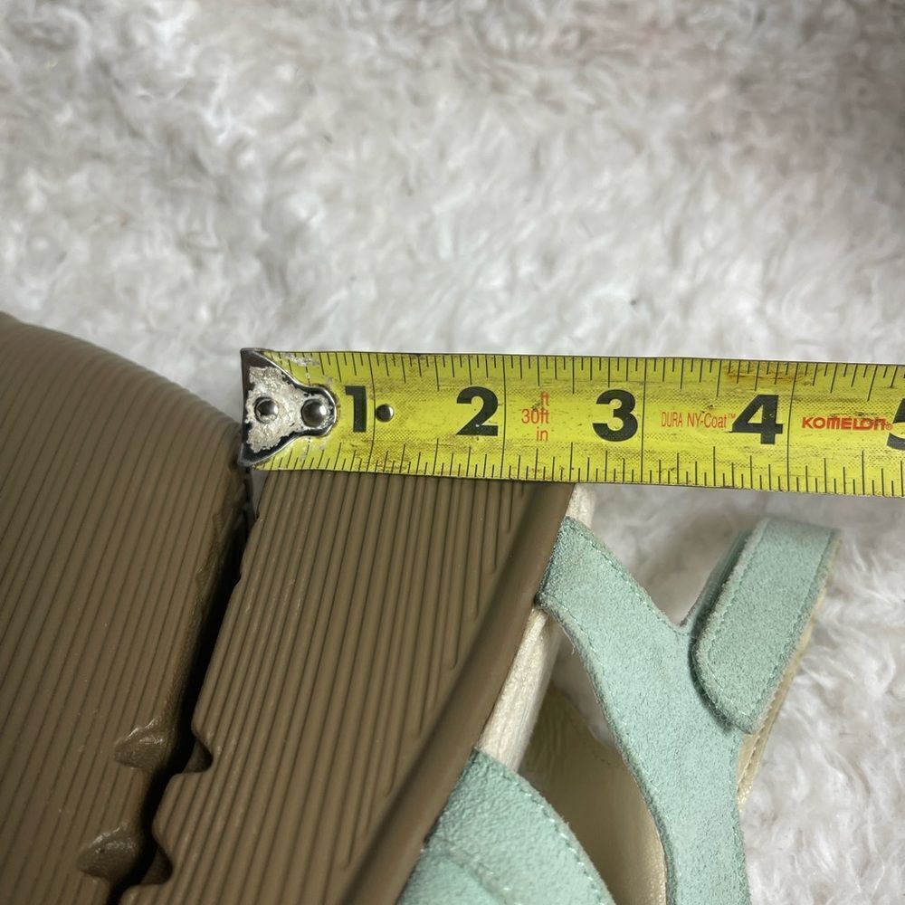 Skechers Mint green Suede  straps Wedges Sandals  Memory Foam Size 9.5W - Picture 8 of 10